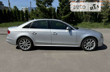 Седан Audi A4 2014 в Тернополі