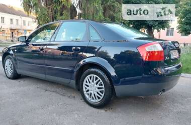 Седан Audi A4 2001 в Здолбунове