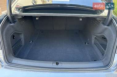 Седан Audi A4 2016 в 