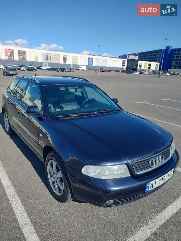 Универсал Audi A4 2001 в Киеве