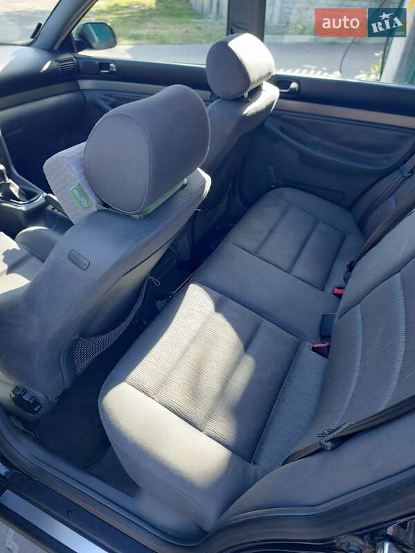 Универсал Audi A4 2001 в Киеве