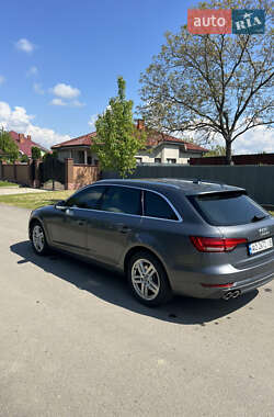 Универсал Audi A4 2016 в 