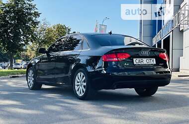 Седан Audi A4 2011 в Києві