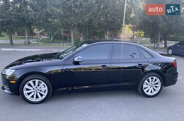 Седан Audi A4 2016 в Полтаве