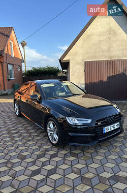 Седан Audi A4 2016 в 