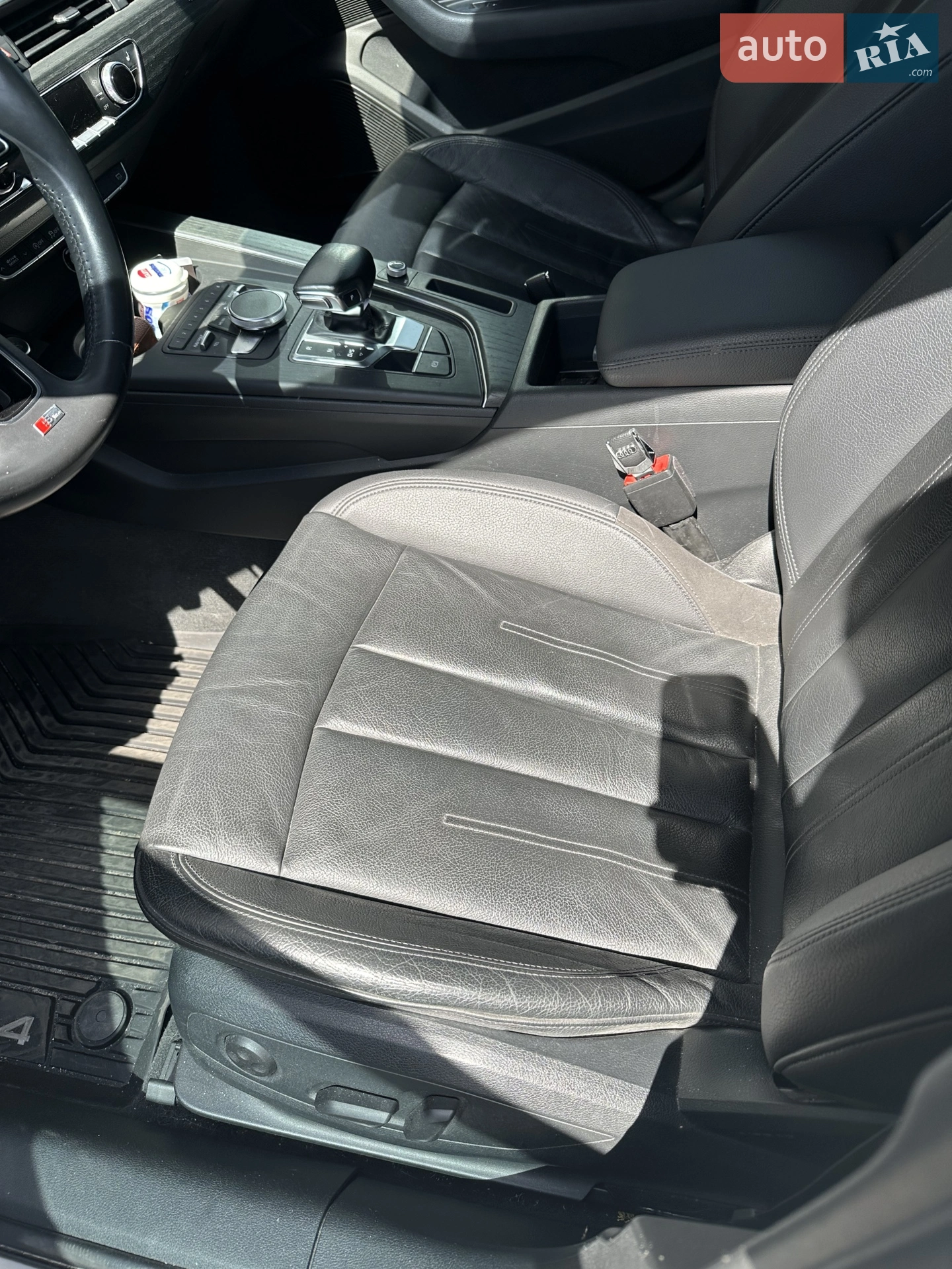 2016 Audi A4 - мініатюра 8