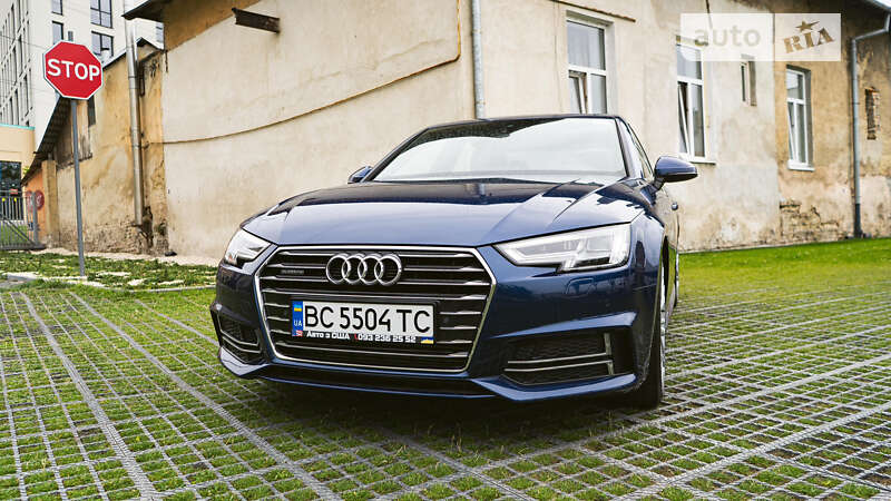 Седан Audi A4 2016 в Львове