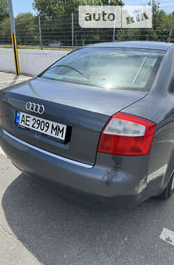 Седан Audi A4 2002 в Днепре