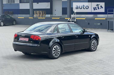 Седан Audi A4 2006 в Ровно