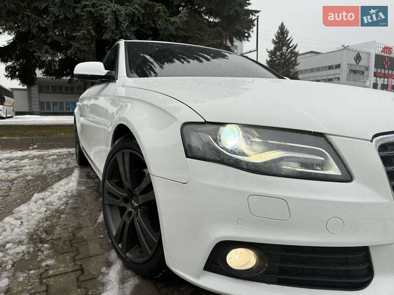 Універсал Audi A4 2011 в Чернівцях