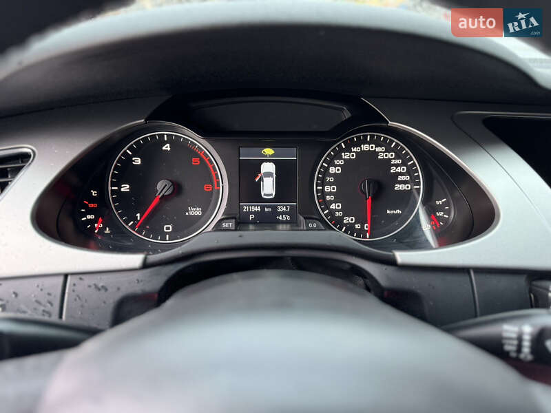 Універсал Audi A4 2011 в Чернівцях