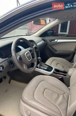 Седан Audi A4 2011 в 