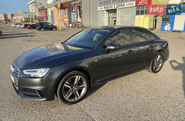 Седан Audi A4 2016 в 