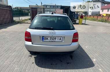 Універсал Audi A4 1999 в Рівному