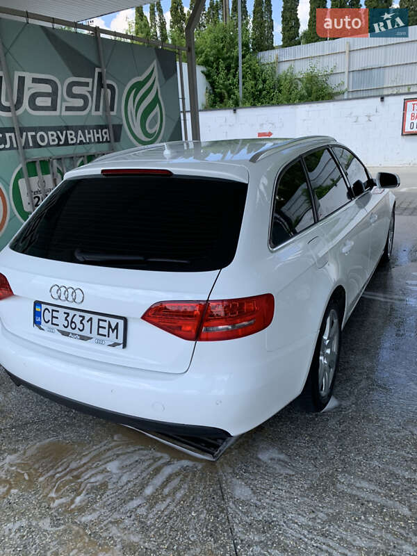 Універсал Audi A4 2011 в Чернівцях