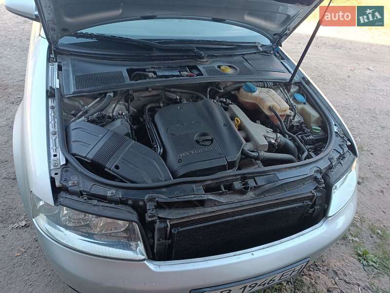 Седан Audi A4 2002 в Прилуках