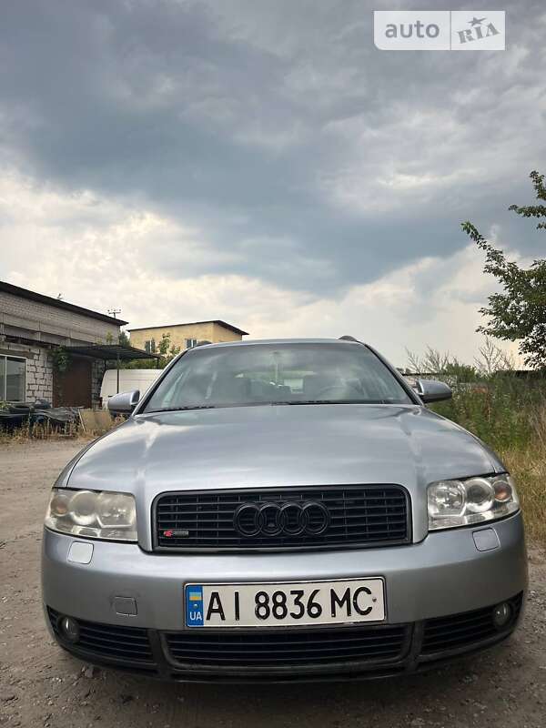 Универсал Audi A4 2002 в Обухове