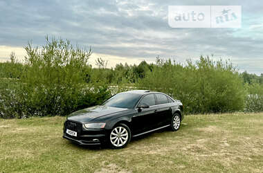 Седан Audi A4 2014 в Черновцах