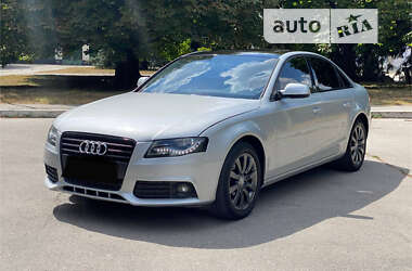 Седан Audi A4 2011 в Желтых Водах