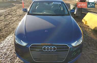 Седан Audi A4 2013 в 