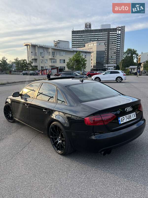 Седан Audi A4 2011 в Киеве