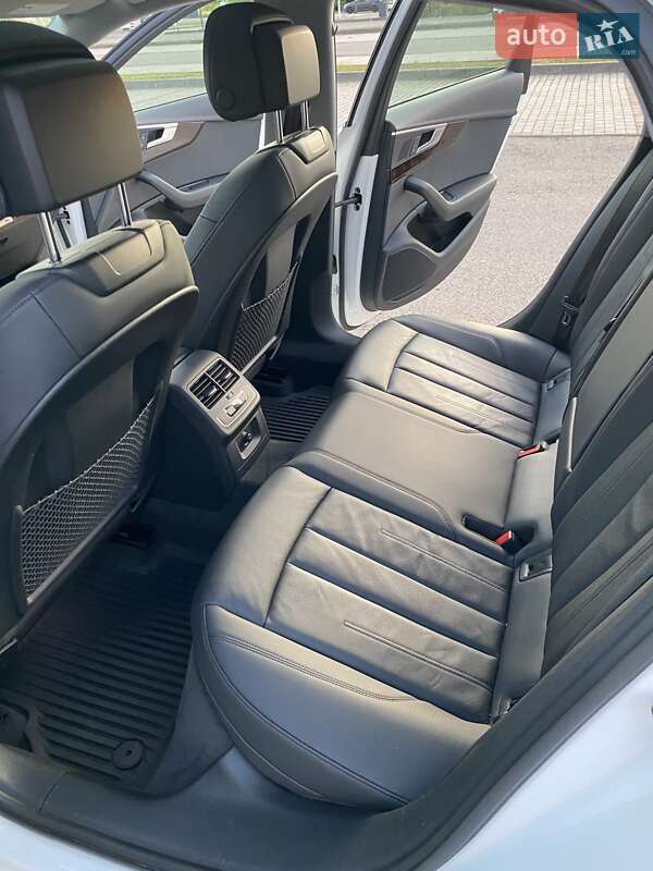 Седан Audi A4 2019 в Тячеве