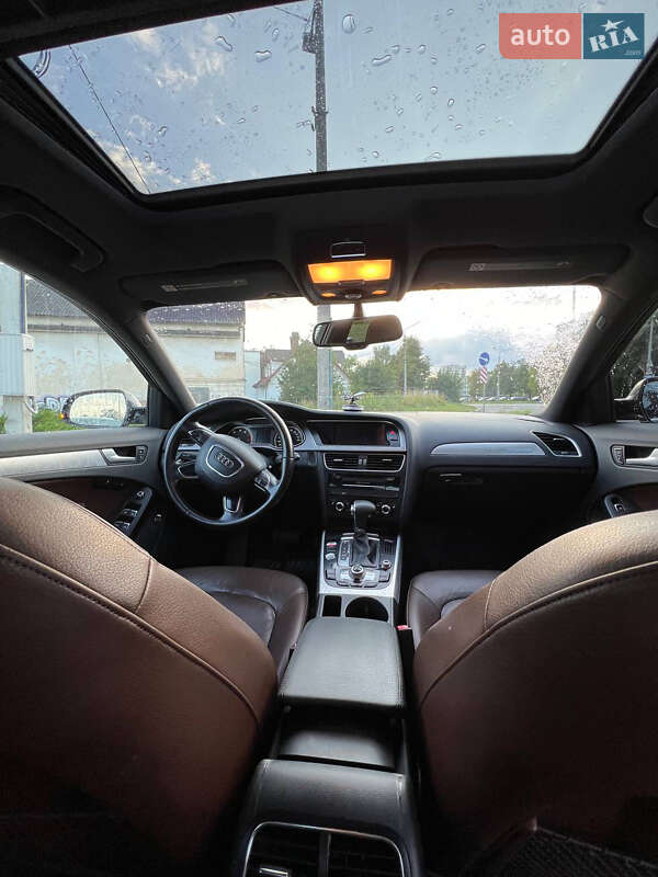 Седан Audi A4 2012 в Дрогобичі