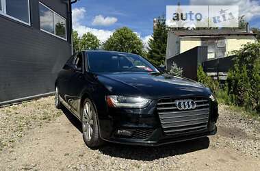 Седан Audi A4 2013 в Львові