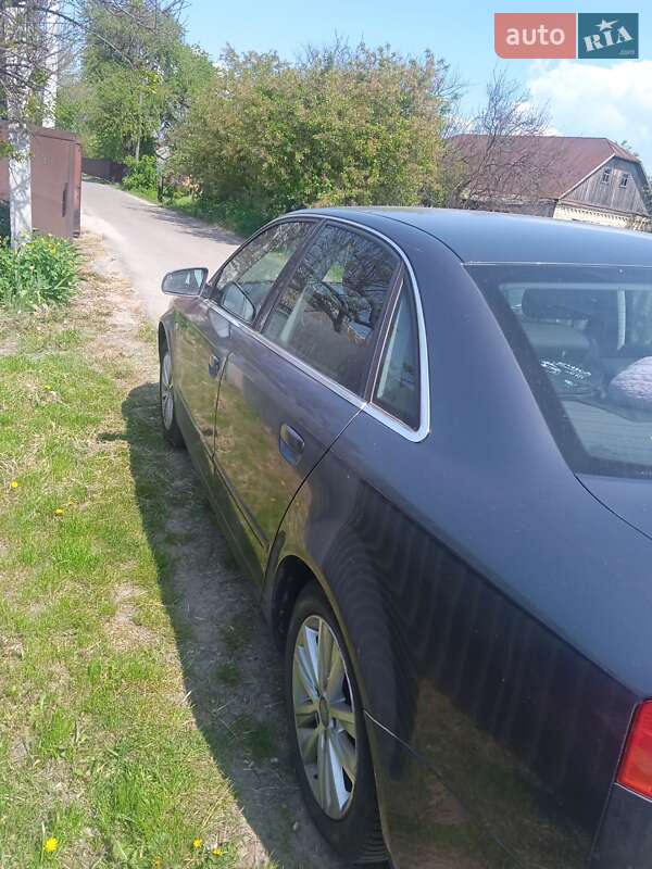 Седан Audi A4 2005 в Киеве