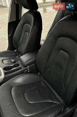 Седан Audi A4 2014 в Днепре