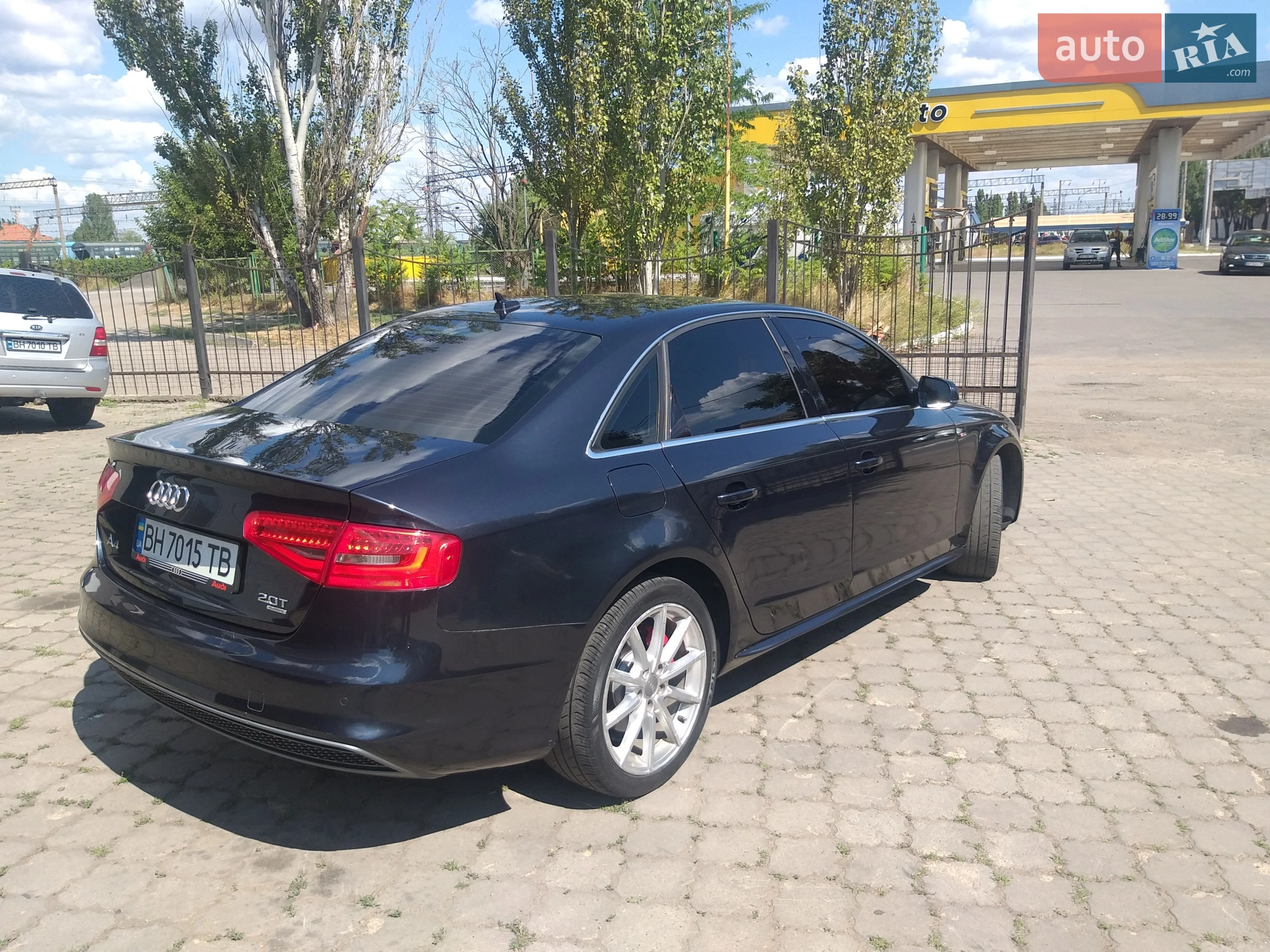 2013 Audi A4 - мініатюра 2