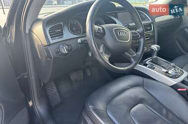 Седан Audi A4 2013 в Луцьку