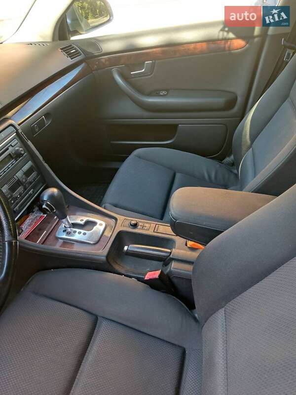 Универсал Audi A4 2002 в Харькове