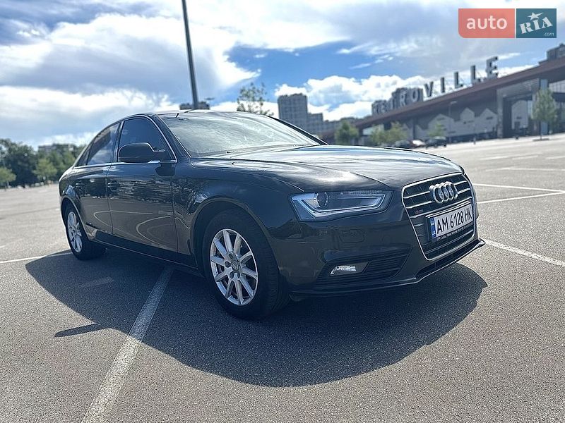 Audi A4 2014