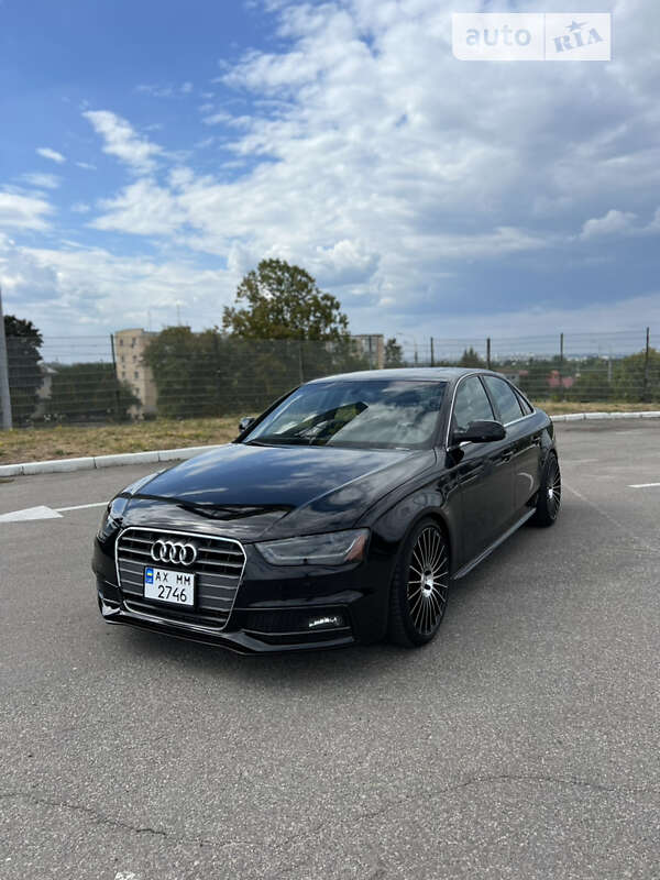 Седан Audi A4 2014 в Харкові