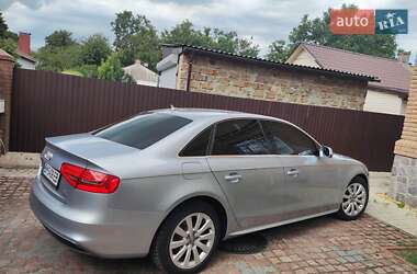 Седан Audi A4 2014 в Сумах