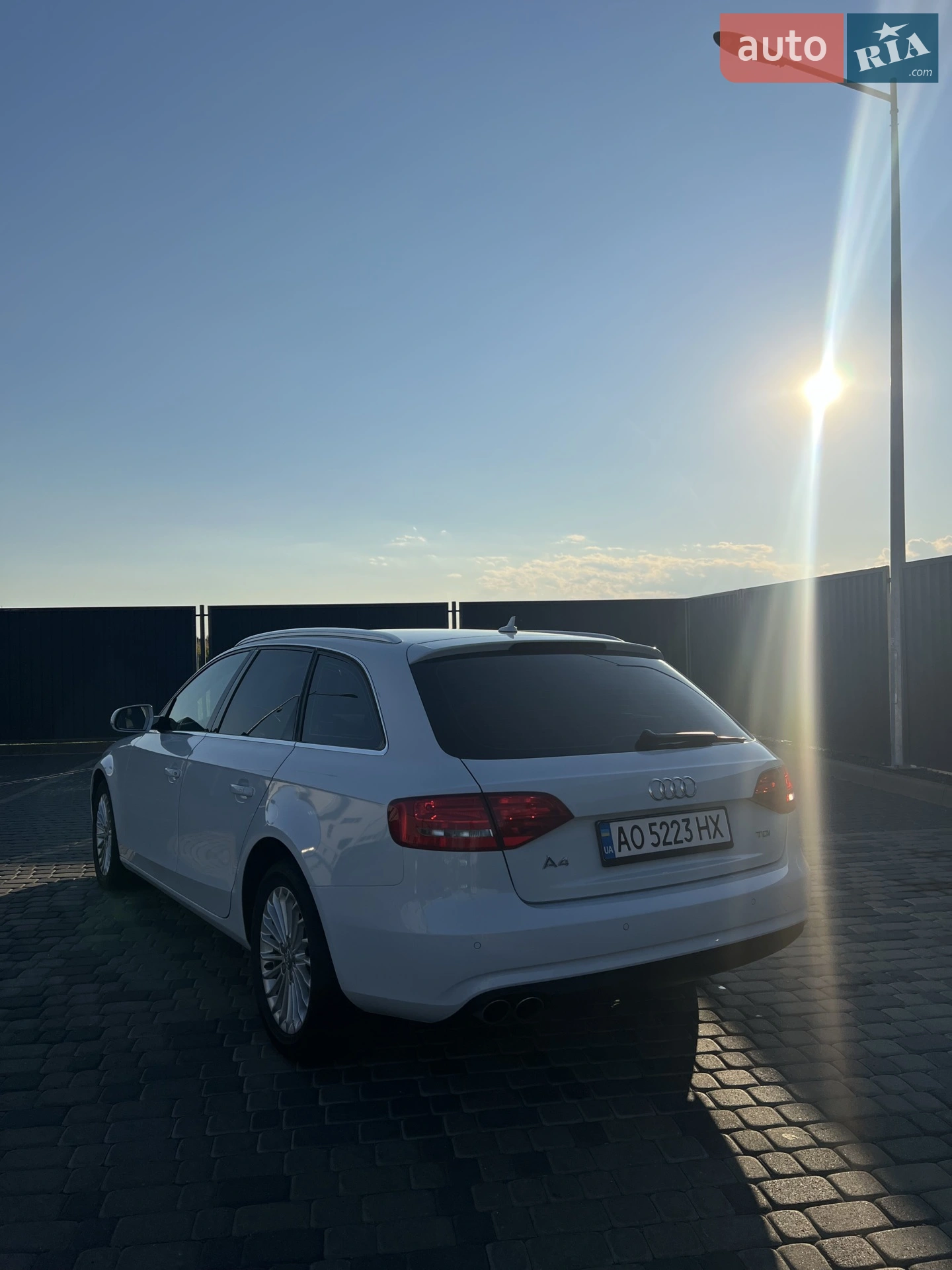 2012 Audi A4 - мініатюра 9