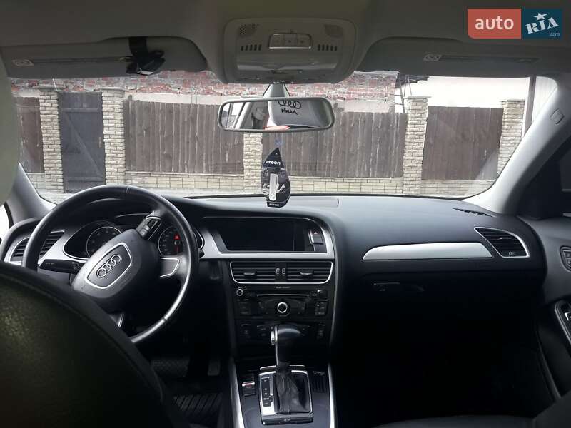 Седан Audi A4 2013 в Харкові