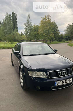 Седан Audi A4 2004 в Ровно