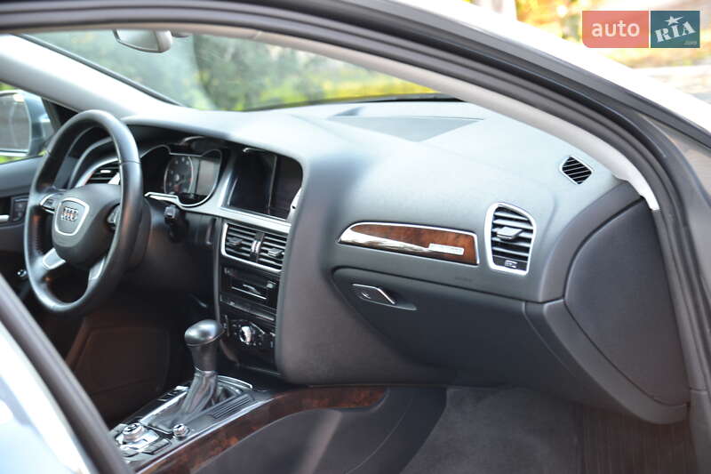 Седан Audi A4 2014 в Луцке