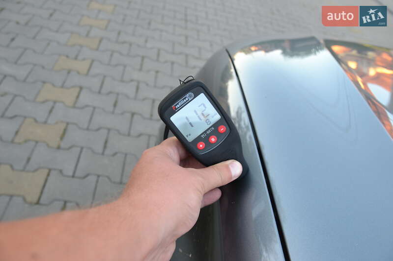 Седан Audi A4 2014 в Луцке