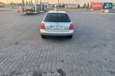 Универсал Audi A4 2000 в 