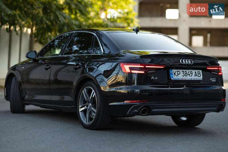 Седан Audi A4 2017 в Запорожье