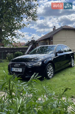 Универсал Audi A4 2012 в 