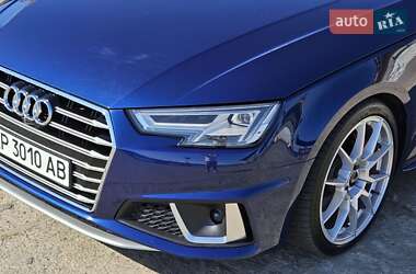 Седан Audi A4 2017 в Днепре