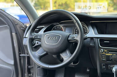 Седан Audi A4 2014 в Одесі