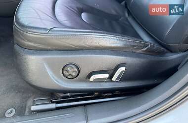 Седан Audi A4 2013 в 