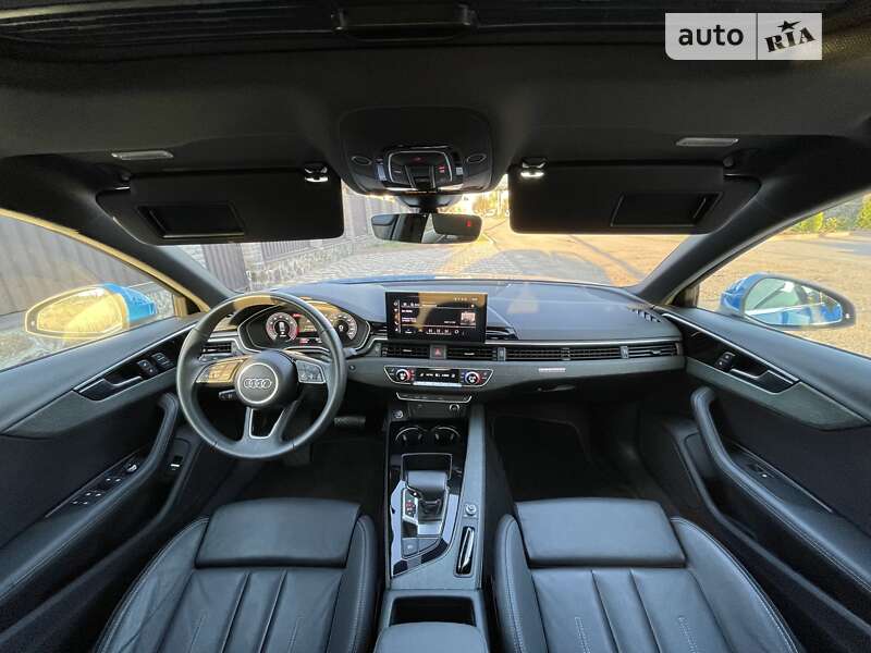 Седан Audi A4 2022 в Черкассах