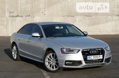 Седан Audi A4 2013 в Львове