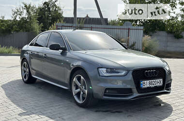 Седан Audi A4 2014 в Полтаве